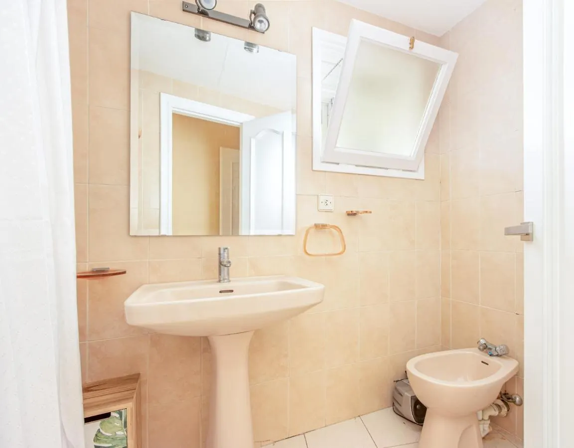 Dali City Apartamento فيغيريس شقة